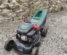 Lawnmower
