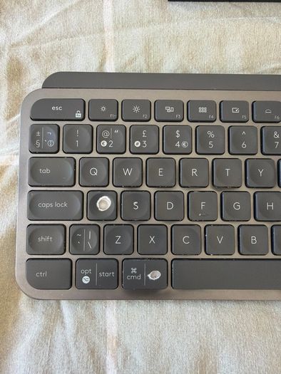 Logitech MX Keys