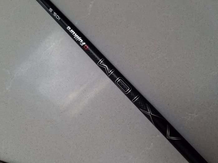 Mizuno Pro 223 4-iron Fujikura Axiom 105 Stiff