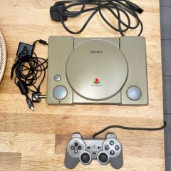 Discounted FULLY working PlayStation 1 with Dual Shock Analog Controller (PS1) SPCH-7502