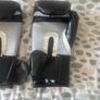 boxing gloves Image 3