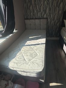 single bed