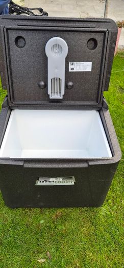 Cooler box