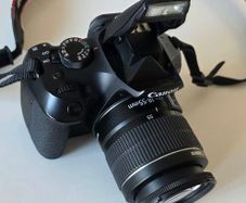Canon EOS 1300D DSLR Camera Kit 18.55mm Lens 3 Batteries