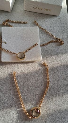 mi moneda necklace and bracelet
