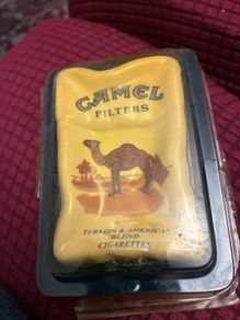 Vintage Camel  Crinkled Ceramic Ashtray