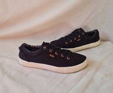 skechers bobs canvas trainers Size 7 eu 40 Black in excellent condition