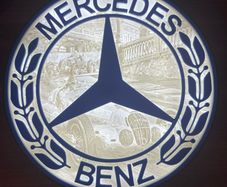 Mercedes race of the titans light box