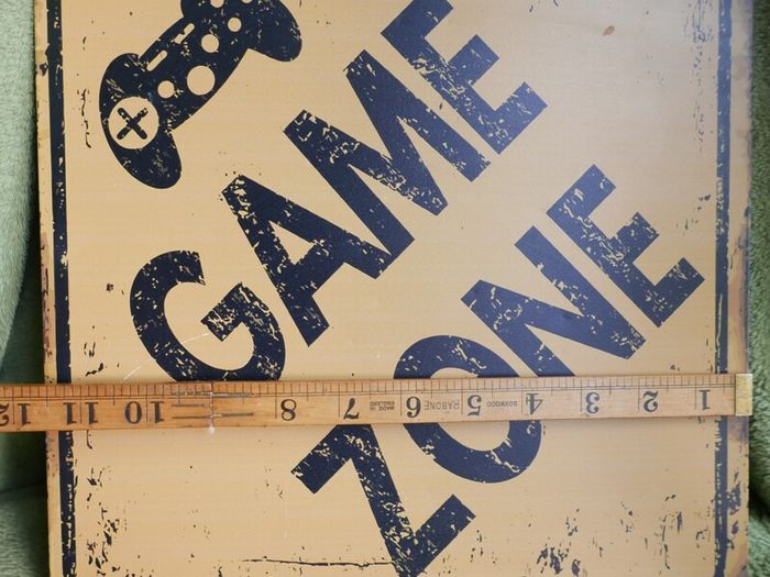 Game Zone Metal Wall Sign