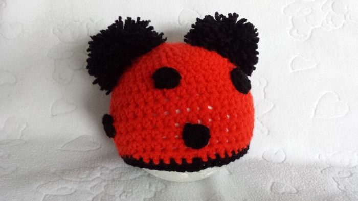 Handmade baby boys and girls newborn hats