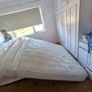 King mattress barely used Image 2