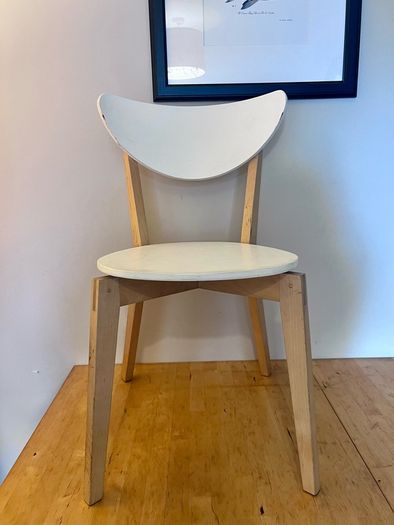 Ikea Bjursta extendable table & 4 chairs