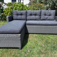 Garden lounger