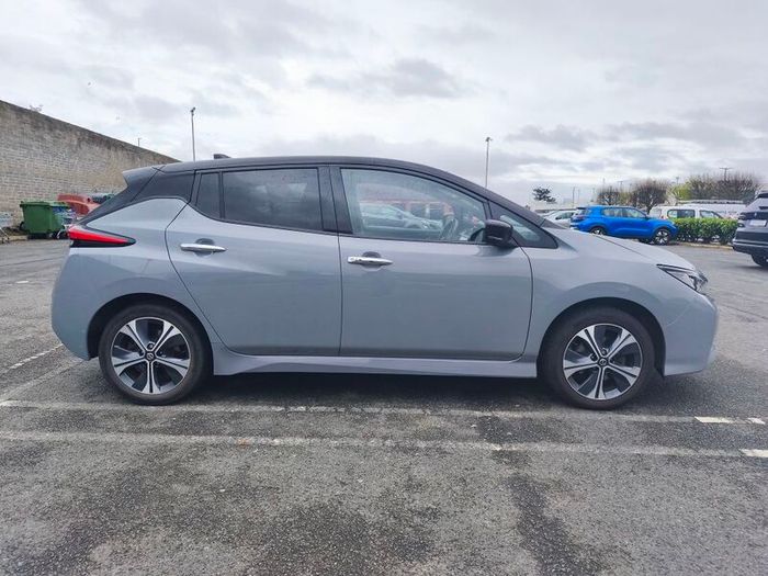 2021 Nissan Leaf Long Range, Tekna. 100% Battery Health