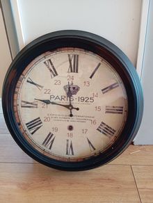 Wall Clock Large Vintage
