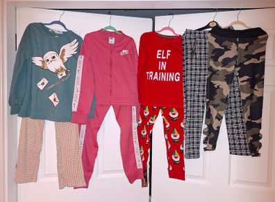 Bundle of tracksuits&leggings, size 8-10 yo