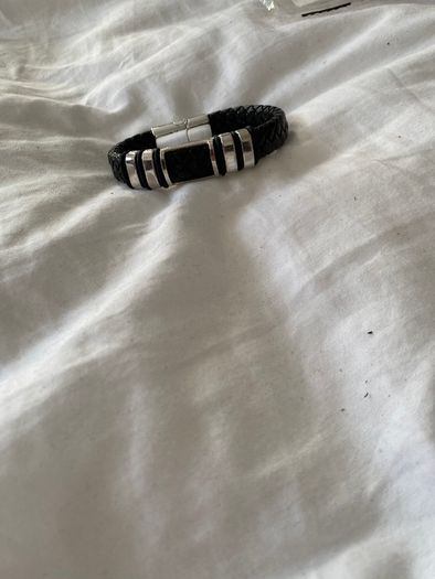 Leather bracelet