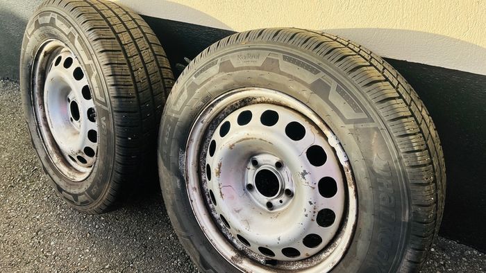 215-65-R16 C wheels for Renault van Hankook tires