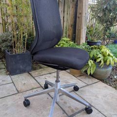 ergonomic office chair