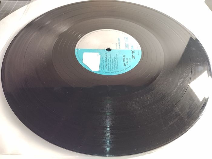 Area 51 - Let It Move You - Zyx Music - Quality German Pressing! Legendary Vocal Piano Trance BEAST!
