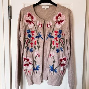 Cashmere cardigan size L