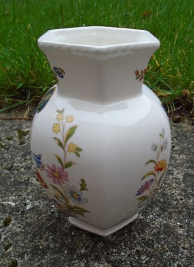 Aynsley Cottage Garden vase, China, Aynsley China, Home decor, Vase