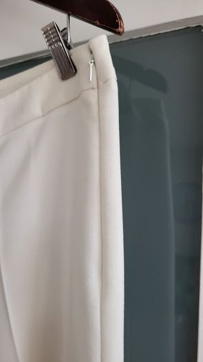 AMEN Italy beige crepe trousers Sz 44 (Fit 10-12 UK) Rrp 395 (New)