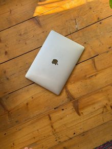 MacBook Pro 13" 2017 - works but needs new battery