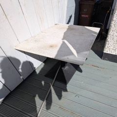 outdoor marble top table