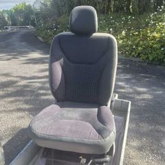 Renault traffic seat