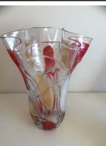 Newgrange Strawberry & Cream Vase