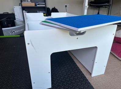 lego table