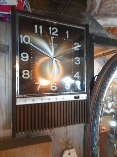 Vintage Vedette Chiming Clock