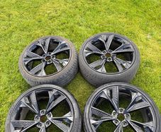 Black diamond cut alloys