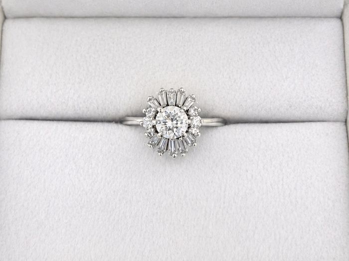 Ballerina Snowflake Diamond Ring