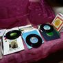 Over 200 singles : one euro each see short list Image 7