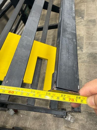 Outdoor shop display metal recks