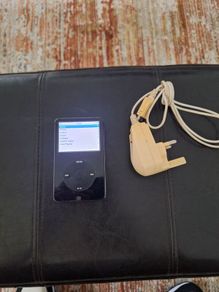 ipod classic 5th gen (i think)