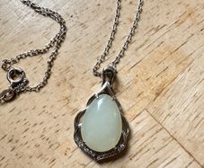Silver necklace and pendant with Hetian Jade pendant