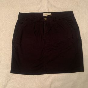 H&M navy mini skirt. Size 12