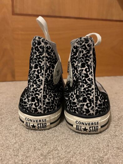 Converse Chuck Taylor All Star High-Top grey suede with leopard print UK 4