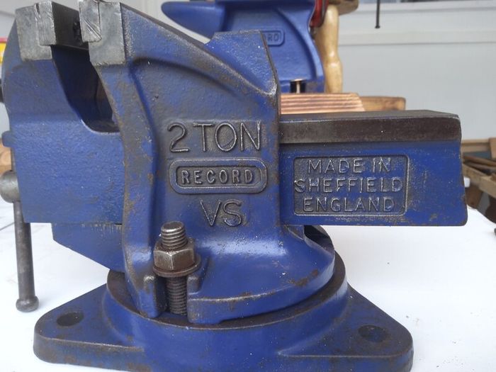 record 2 ton swivel vice