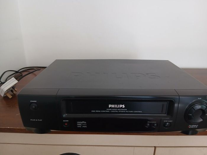 phillips vcr player