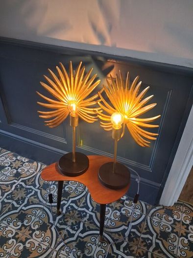 Stunning pair of accent  table lamps