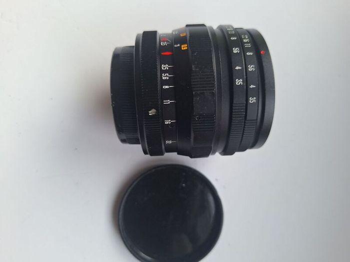Vintage Aremac 35mm f/3.5 manual focus wide-angle lens