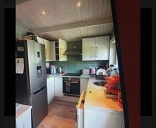 Log cabin