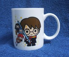 HARRY POTTER (and other characters) - a manga style Harry Potter mug