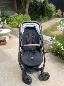 Redsbaby buggy with bassinet