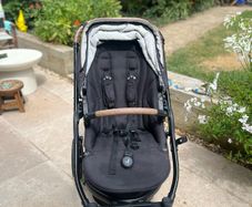 Redsbaby buggy with bassinet
