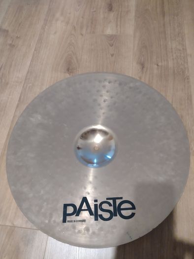 Paiste PST5 Ride Cymbal.